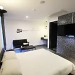 Hotel Hertz