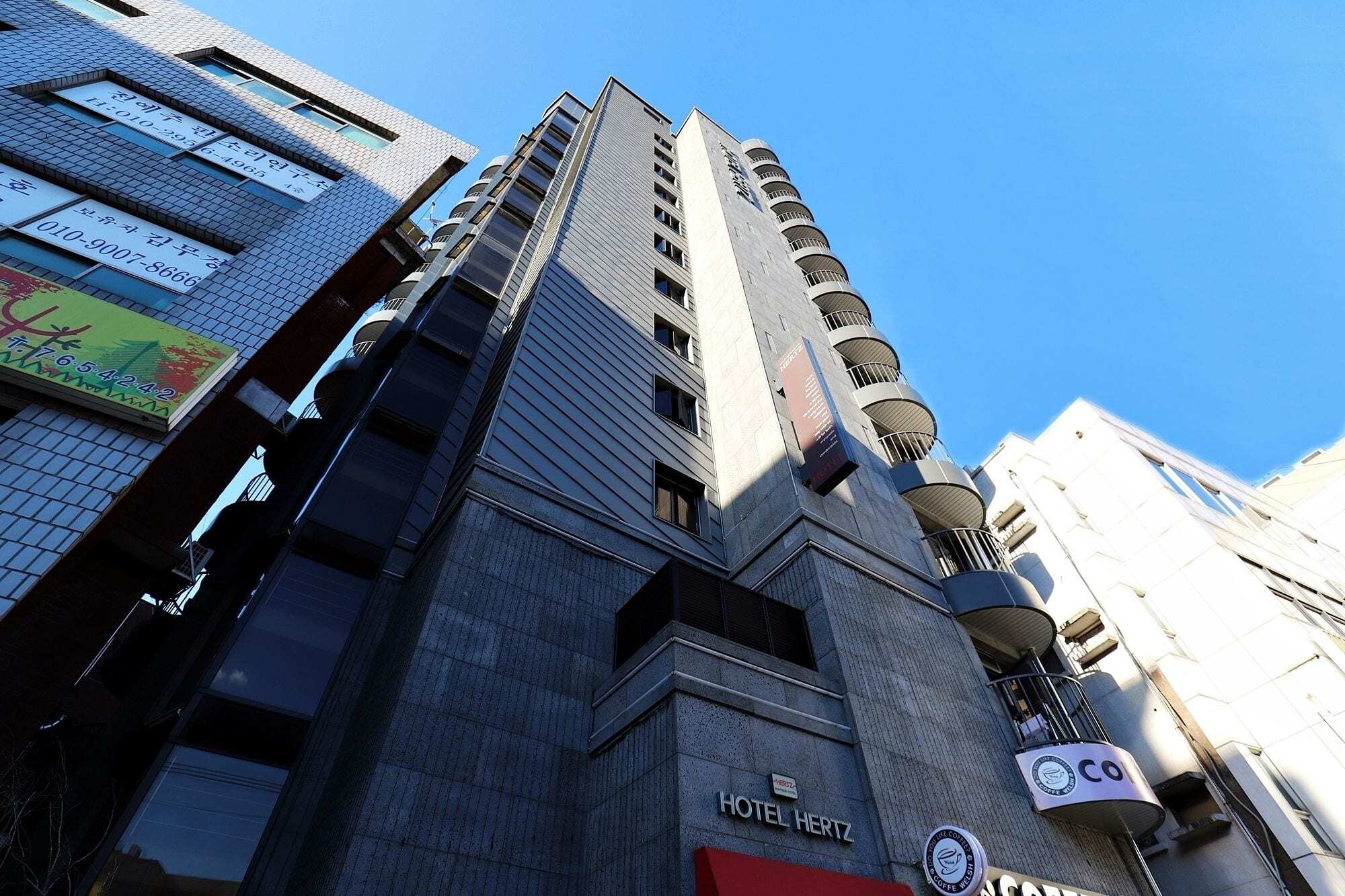 Hotel Hertz